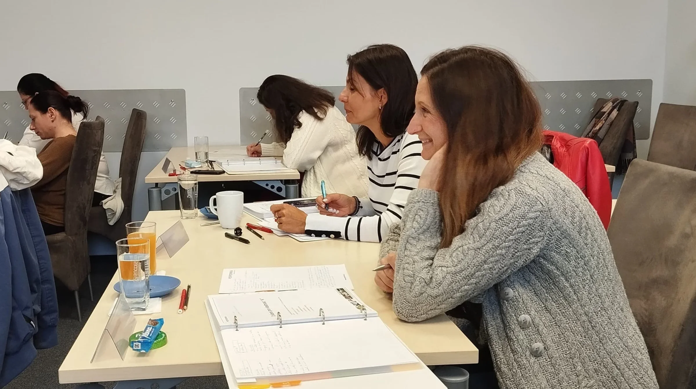 Účastníci klíčového semináře v Praze