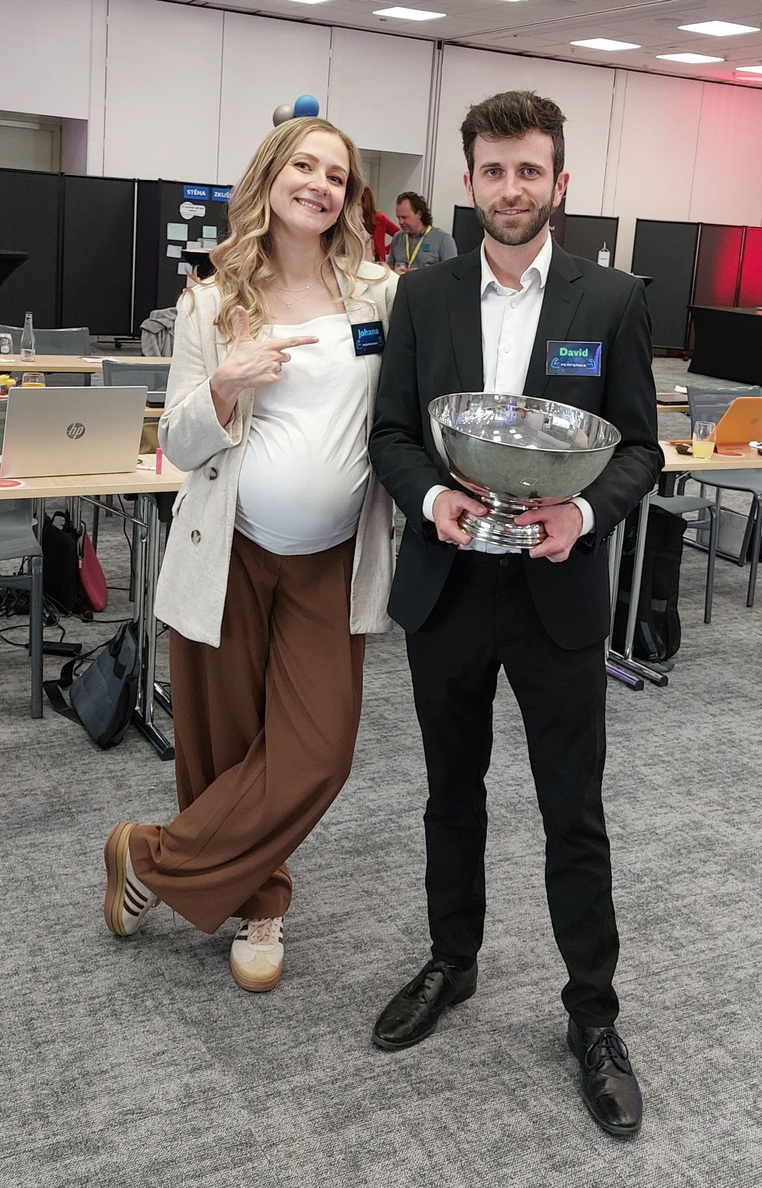 Johana Rudolf a david Kunovjánek na konferenci Performia 2026